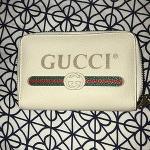 gucci wallet
